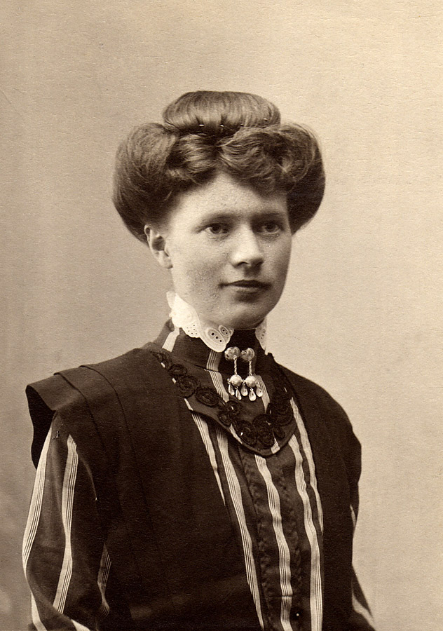 Olga Sundqvist, dotter till Salmon Sundqvist